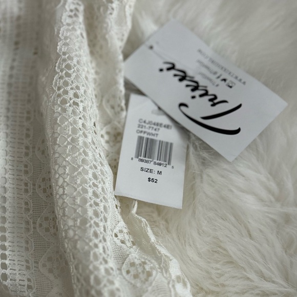 Trixxi white lace fringe dress - Picture 11 of 15